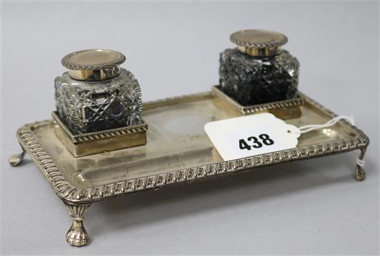A late Victorian silver inkstand by Josiah Williams & Co, London, 1898, 9 oz.